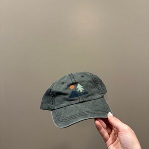 Keep Nature Wild Green Adventure Cap
